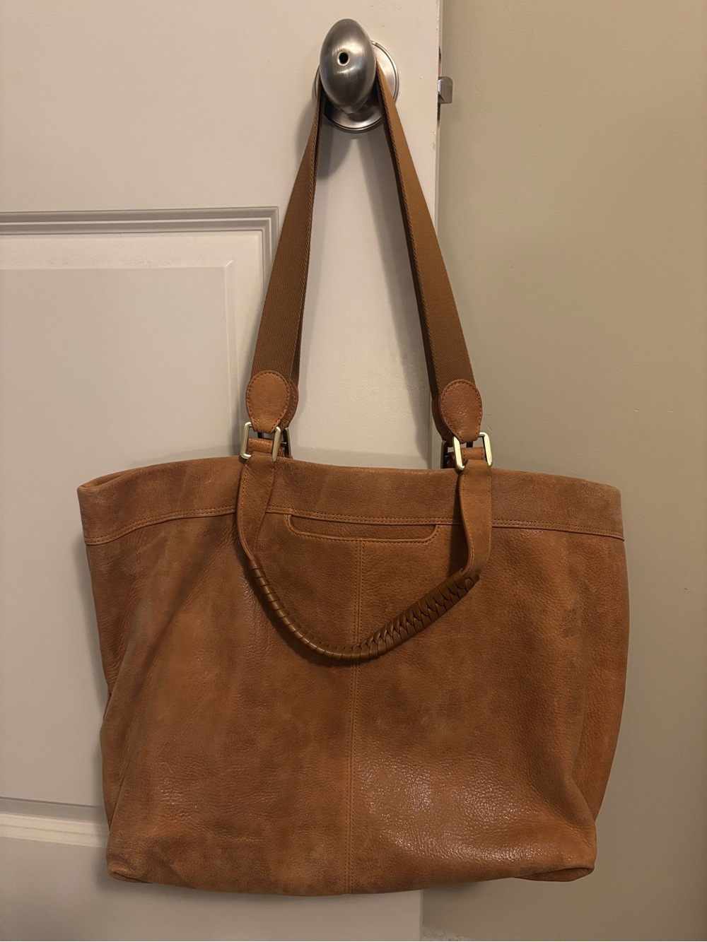 HOBO Romy Max Tote in Whiskey Brown Buffed Leather - Picture 7 of 8